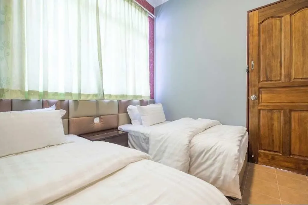 Villa 6, Persiaran Tanjung Bunga 3 Batu Feringgi