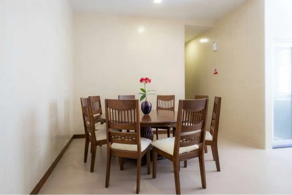 6, Persiaran Tanjung Bunga 3 Villa Batu Ferringhi