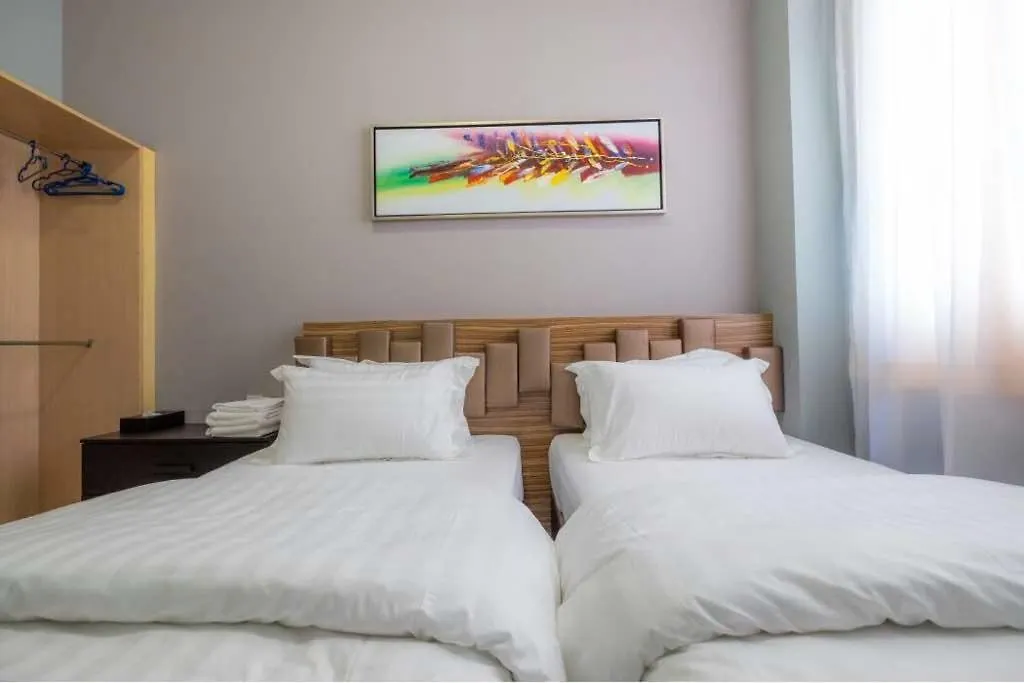6, Persiaran Tanjung Bunga 3 Villa Batu Ferringhi 0*,