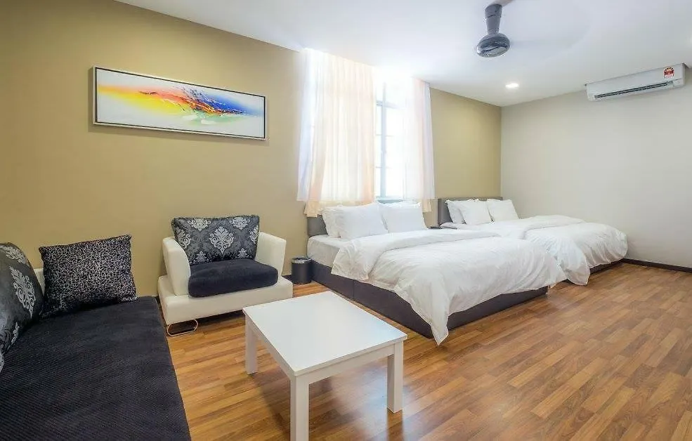 הוילה באטו פרינג'י 6, Persiaran Tanjung Bunga 3