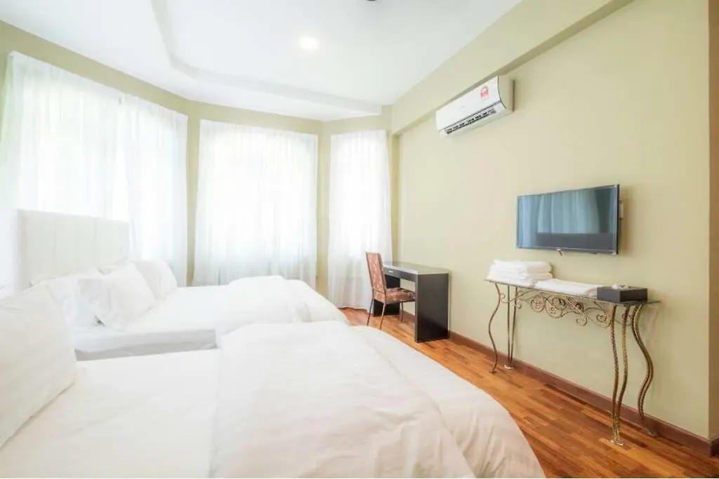 וילה הוילה באטו פרינג'י 6, Persiaran Tanjung Bunga 3